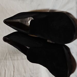 Tahari Black Suede Shoes